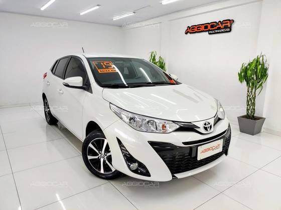 TOYOTA YARIS 1.5 16V FLEX XS MULTIDRIVE TOYOTA YARIS 1.5 16V FLEX XS MULTIDRIVE